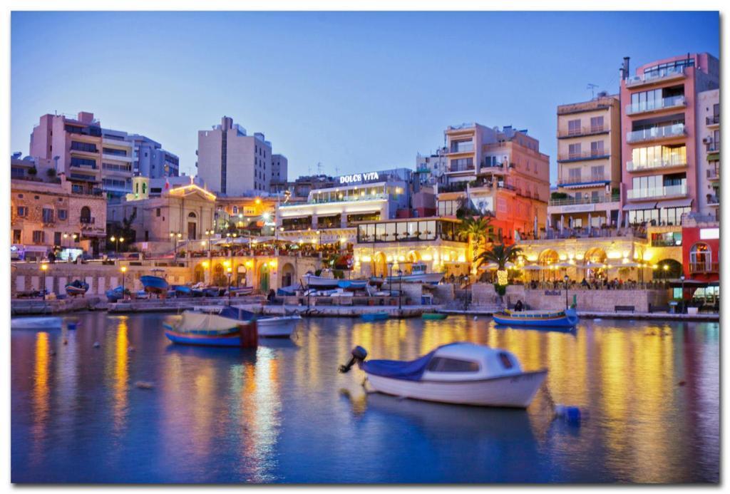 Art Deco Luxury Apartment, Central Location Sliema Buitenkant foto